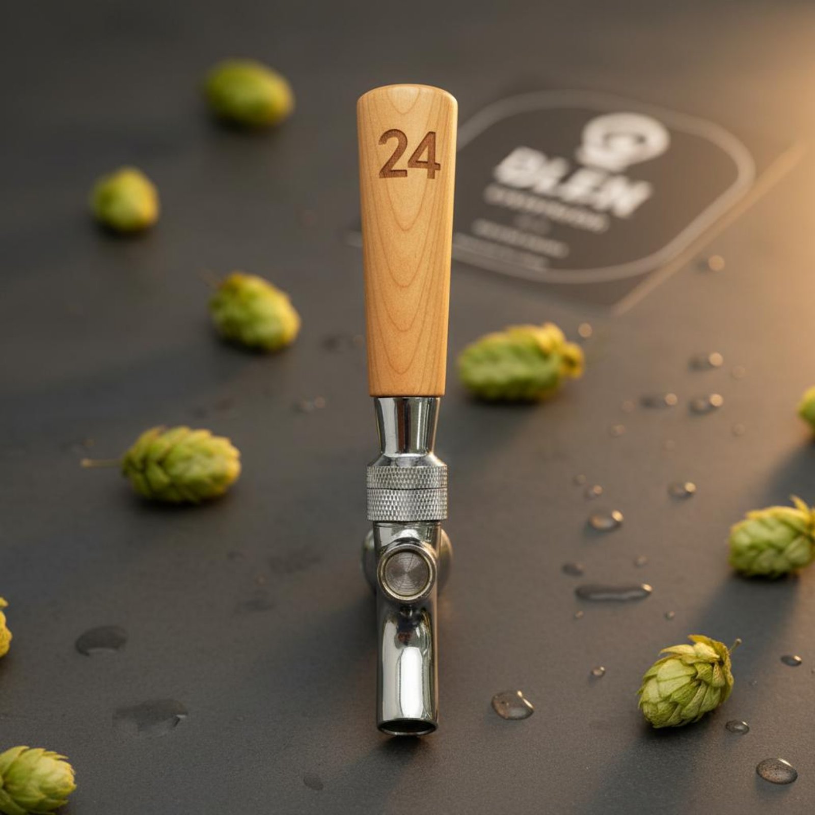 Home Bar Accessories - 短い木製ビールハンドル、無垢材木製ビールタップハンドルバーアクセサリー、クラシックデザイン、磨き仕上げ、ホームブリュワー向け