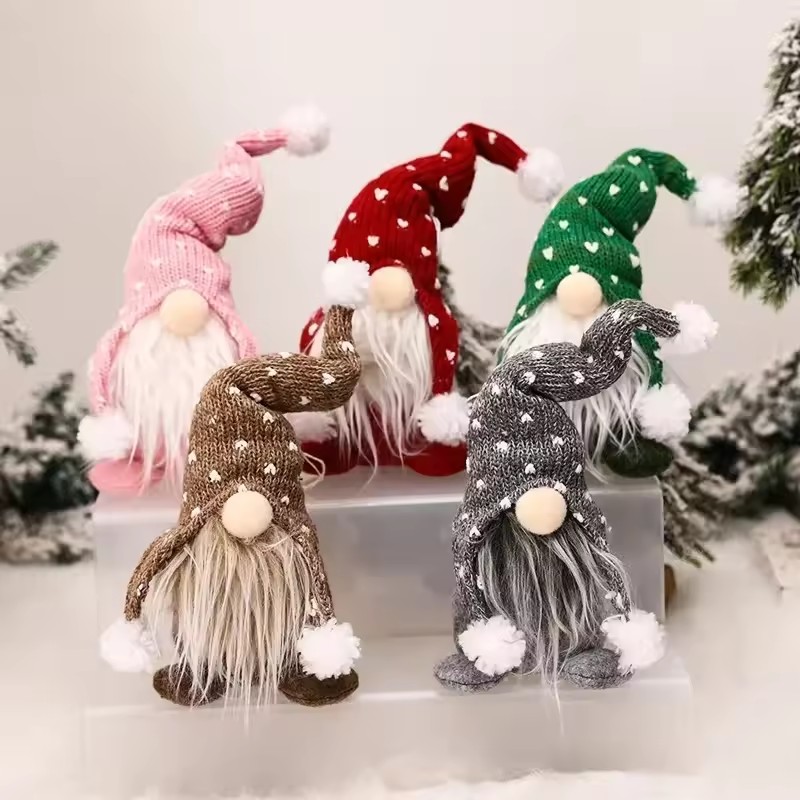 クリスマスノームぬいぐるみサンタ人形、クリスマス吊り下げ飾り - Home Bargains のレビューと価格